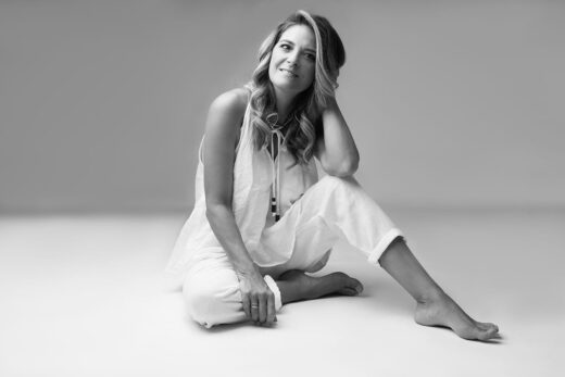 Mise en avant de la beauté de la femme à travers un shooting portrait ou grossesse